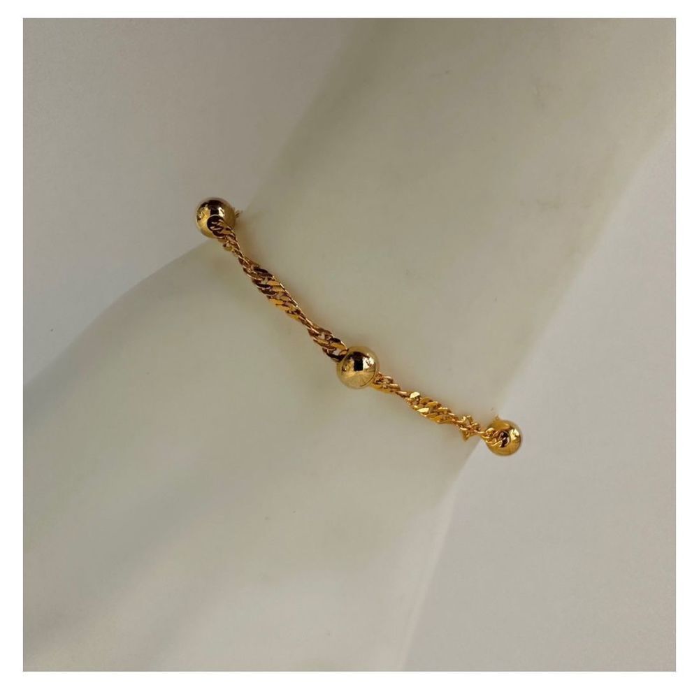 Gold tone ball and chain bracelet
